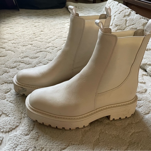 Sam Edelman's Laguna Chelsea Boot Sz 8 leather - Picture 2 of 6